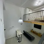 Vico Spaccanapoli 1